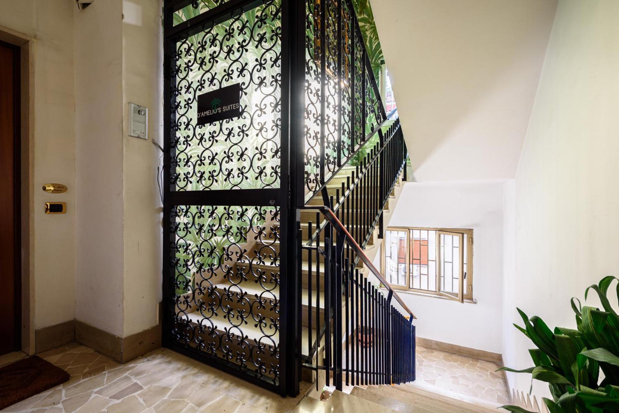 نابولي D'Amelio'S Suites المظهر الخارجي الصورة